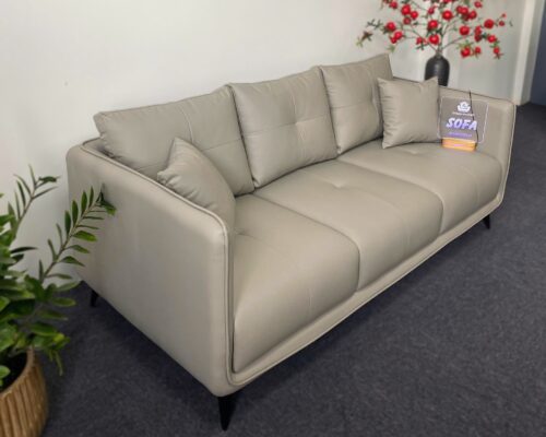 Sofa Thạnh Phú Mỹ được làm từ các chất liệu cao cấp, đảm bảo độ bền và đẹp mắt. Khung sofa thường được làm từ gỗ tự nhiên chắc chắn, chống mối mọt. Vỏ bọc sofa có thể là da thật, da công nghiệp hoặc vải bố, tùy theo sở thích và ngân sách của khách hàng.