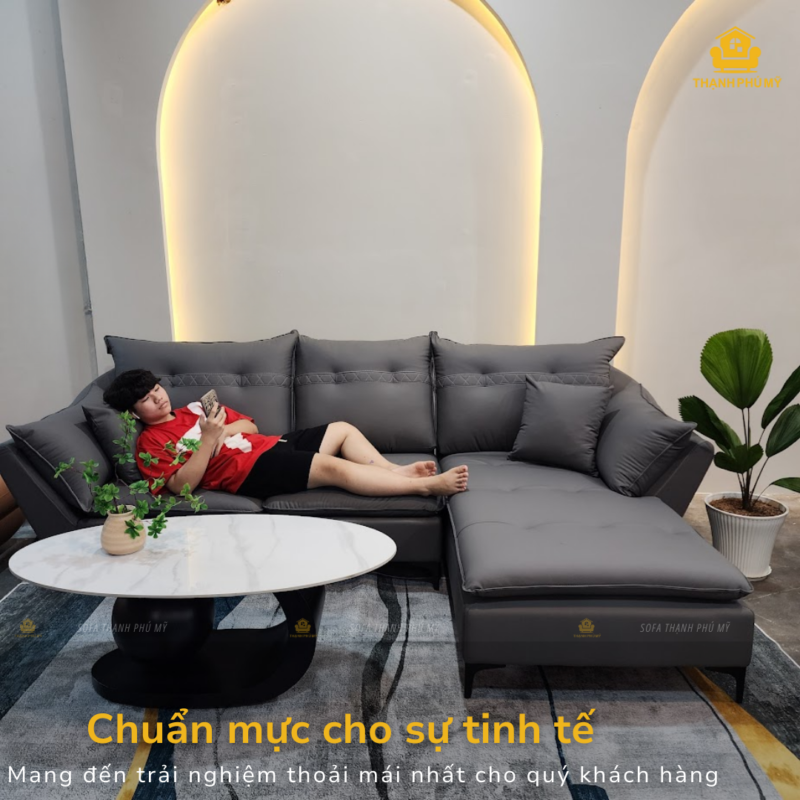  Hình ảnh được thiết lập bối cảnh và chụp tại Showroom Sofa Thạnh Phú Mỹ CN 02 Ama Pui – Buôn Ma Thuột.