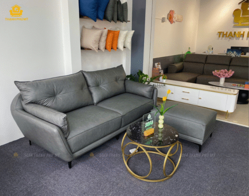 Dù có vân loang, màu xám vẫn là gam màu trung tính, cực kỳ dễ kết hợp với các màu sắc khác trong không gian nội thất phòng khách.