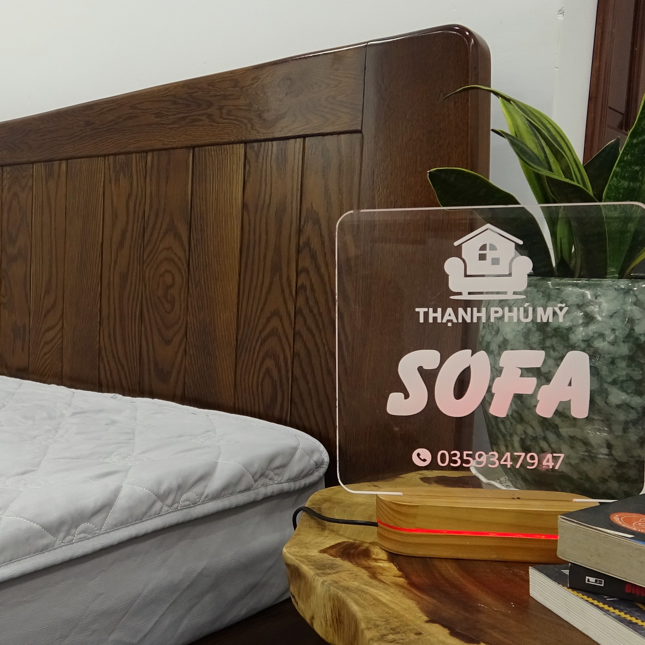 Giường Gỗ Sồi Kiểu Chân Thuyền Tại Buôn Ma Thuột - Ảnh 3