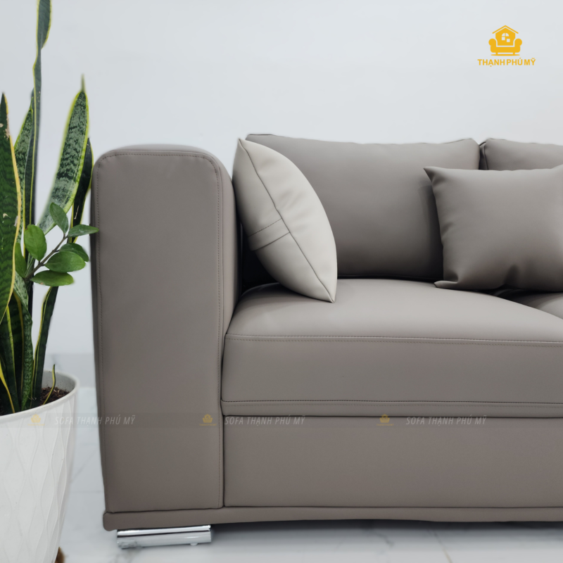 Bộ sofa được những người thợ có lành nghề gia công nên các chi tiết ghép nối đếu rất đều và chỉn chu.