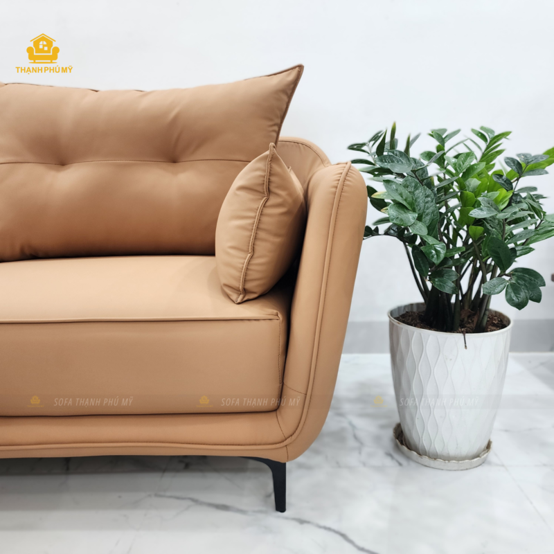 Đối với những vết bẩn cứng đầu hơn như vệt dầu mỡ, bút lông. . . thì khách hàng đã mua sofa của Nội thất Thạnh Phú Mỹ chỉ cần liên hệ tới, chúng tôi sẽ gửi tặng bình chiết đặc chế để xử lý vết bẩn dễ dàng.
