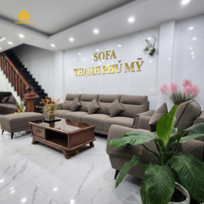 bộ sofa văng 3m2 kèm đôn và ghế đơn bọc da microfiber trưng bày tại sofa Thạnh Phú Mỹ