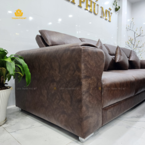 cận cảnh chi tiết tay vịn cao và chân gầm thấp của bộ sofa góc