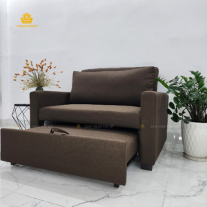 Phần giường được kéo từ bên dưới sofa giường rộng 1m2.