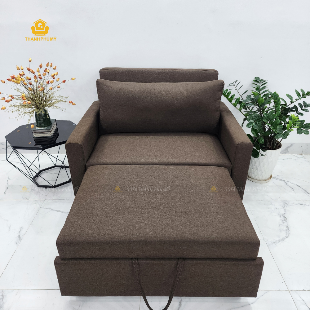 Sofa rộng 1m2 sau khi kéo và ngả tựa thành giường dài khoảng 1m9.