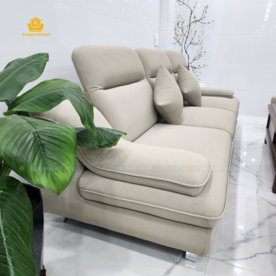 Toàn cảnh sofa văng 2m8 bọc Microfiber màu be đặt đóng theo yêu cầu khách Ea Kar.